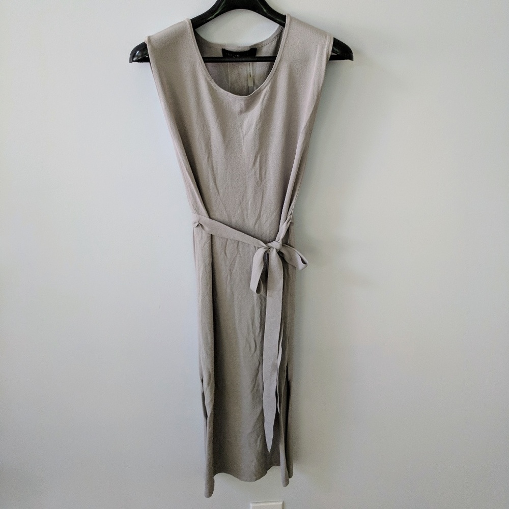 Stella & Jamie Gray Belted Dress - XS